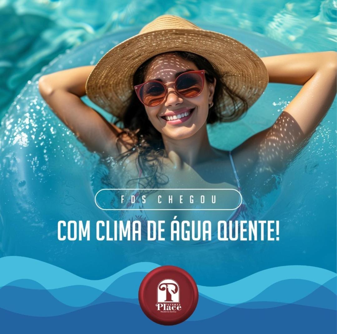 Flat Para Temporada Perto Singapura Shopping Com 7 Piscinas, Bar Molhado, Restaurante - A 3 Min Centro De Caldas Novas! Ngoại thất bức ảnh